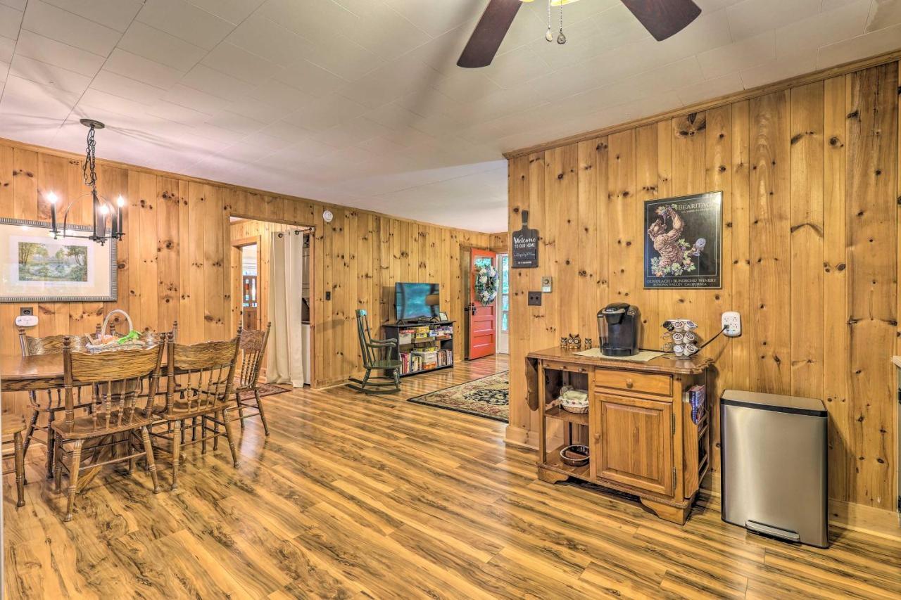 Villa Peaceful Roaring Gap Retreat With Fire Pit And Patio! Esterno foto