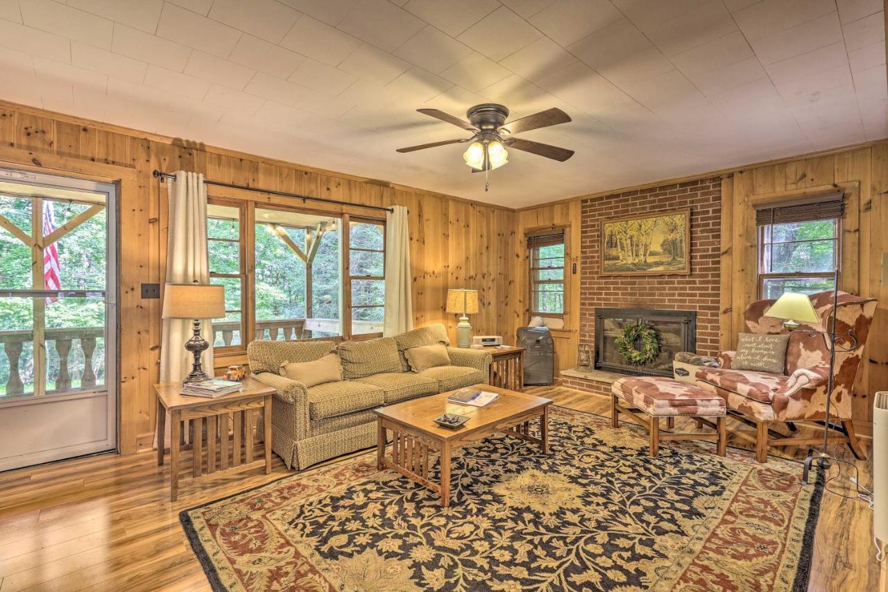 Villa Peaceful Roaring Gap Retreat With Fire Pit And Patio! Esterno foto