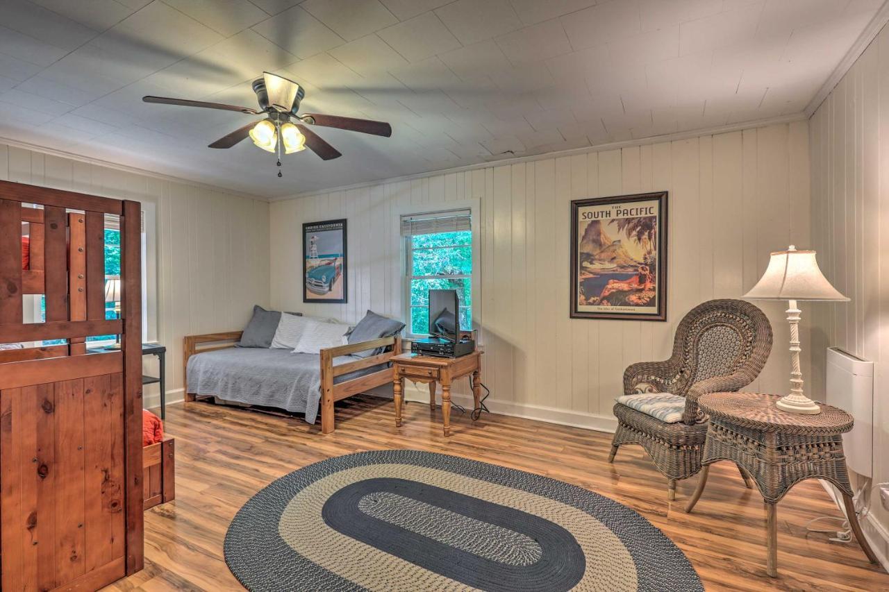 Villa Peaceful Roaring Gap Retreat With Fire Pit And Patio! Esterno foto